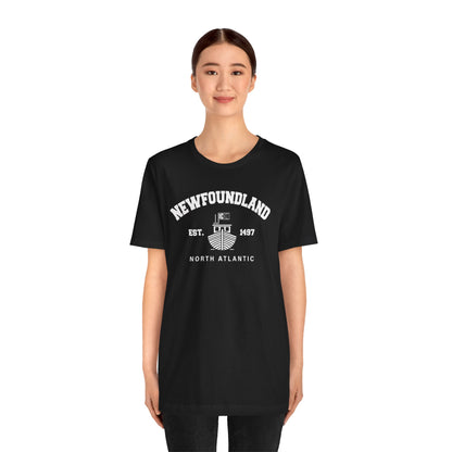 Newfoundland Vintage Graphic Tee - Unisex Short Sleeve Shirt