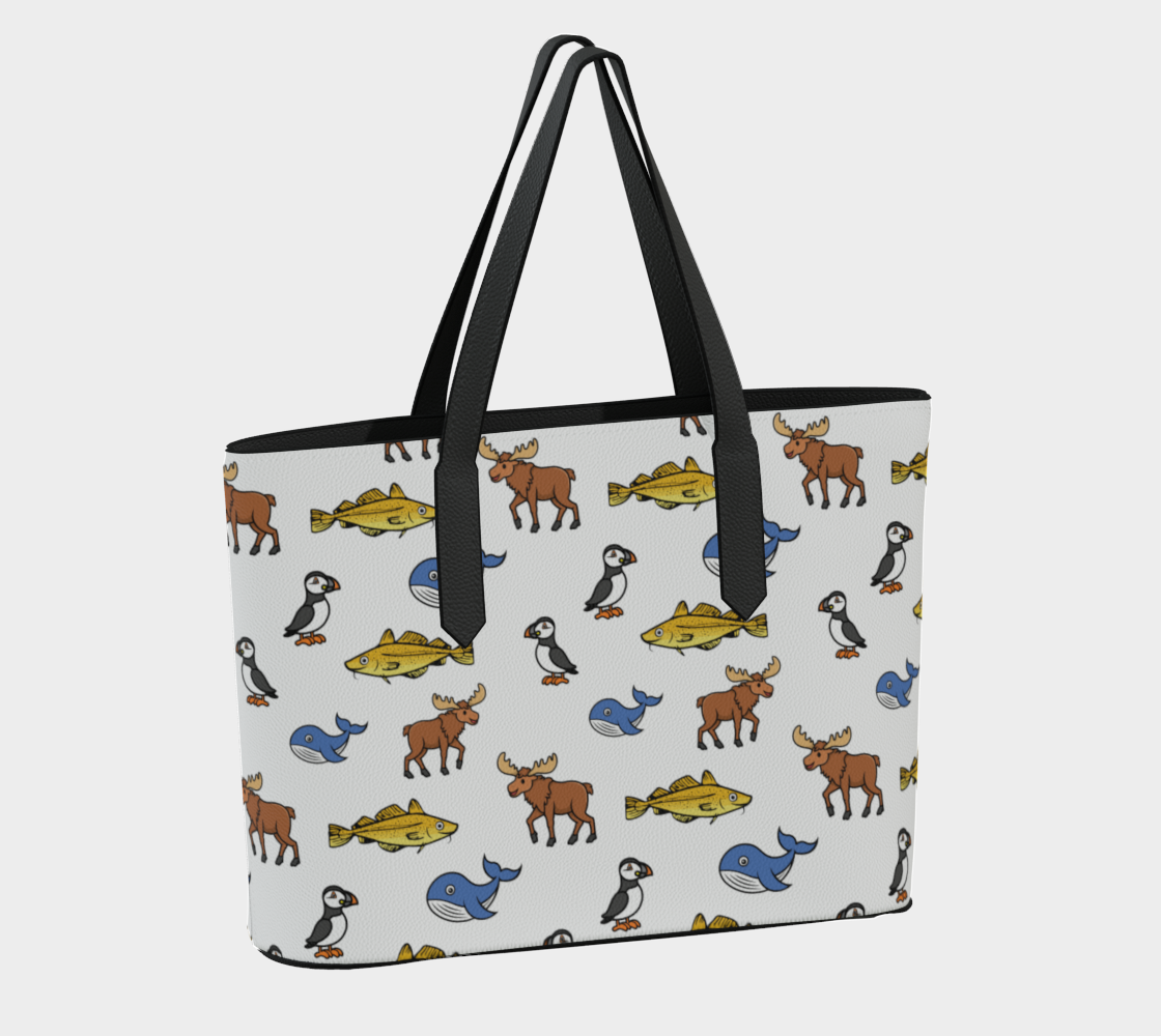 Multi-wildlife icon tote